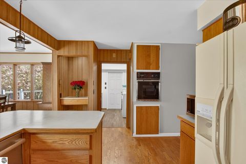 Tiny photo for 410 Orchard Court, St Louis, MI 48880 (MLS # 1945176)