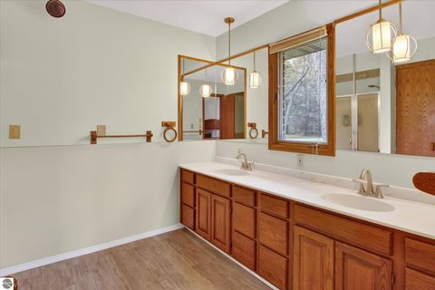 Tiny photo for 410 Orchard Court, St Louis, MI 48880 (MLS # 1945176)