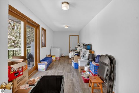 Tiny photo for 410 Orchard Court, St Louis, MI 48880 (MLS # 1945176)