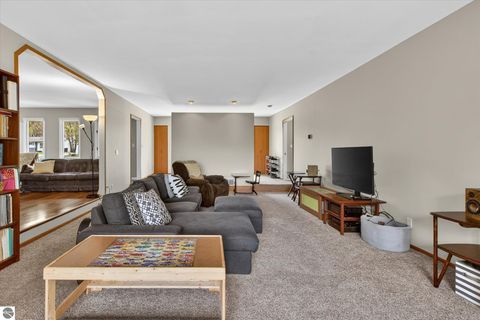 Tiny photo for 410 Orchard Court, St Louis, MI 48880 (MLS # 1945176)