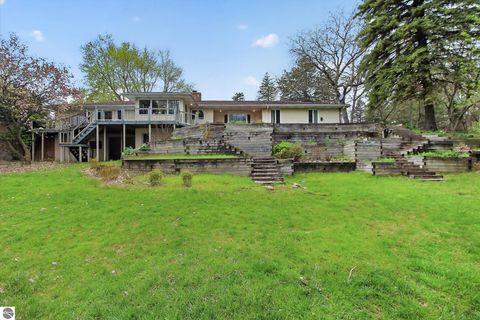 Tiny photo for 410 Orchard Court, St Louis, MI 48880 (MLS # 1945176)