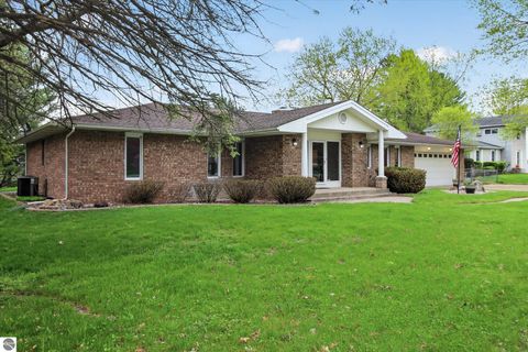 Tiny photo for 410 Orchard Court, St Louis, MI 48880 (MLS # 1945176)
