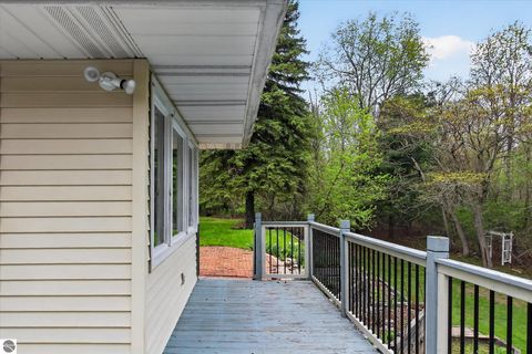 Tiny photo for 410 Orchard Court, St Louis, MI 48880 (MLS # 1945176)
