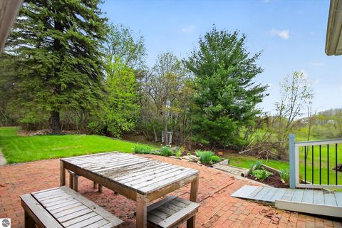 Tiny photo for 410 Orchard Court, St Louis, MI 48880 (MLS # 1945176)