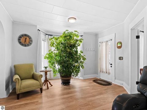 Tiny photo for 136 E Fifteenth Street, Traverse City, MI 49684 (MLS # 1943229)