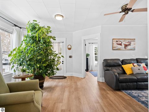 Tiny photo for 136 E Fifteenth Street, Traverse City, MI 49684 (MLS # 1943229)