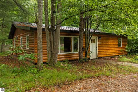 Tiny photo for 1304 Poplar Drive, Ne DR, Kalkaska, MI 49646 (MLS # 1948058)