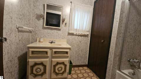 Tiny photo for 1908 Sanderson, Prescott, MI 48756 (MLS # 1948501)