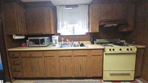 Tiny photo for 1908 Sanderson, Prescott, MI 48756 (MLS # 1948501)