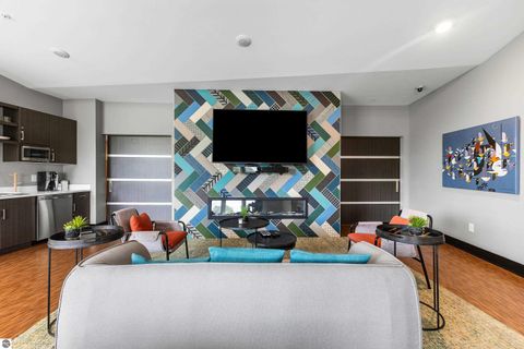 Tiny photo for 630 S Garfield Avenue #215, Traverse City, MI 49686 (MLS # 1941633)