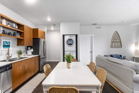 Tiny photo for 630 S Garfield Avenue #215, Traverse City, MI 49686 (MLS # 1941633)