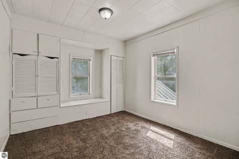Tiny photo for 725 N Lake Street, Cadillac, MI 49601 (MLS # 1948772)
