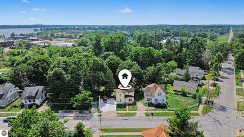 Tiny photo for 725 N Lake Street, Cadillac, MI 49601 (MLS # 1948772)