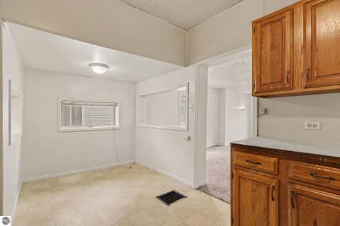 Tiny photo for 725 N Lake Street, Cadillac, MI 49601 (MLS # 1948772)