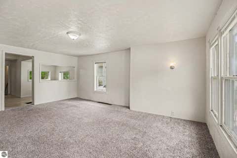 Tiny photo for 725 N Lake Street, Cadillac, MI 49601 (MLS # 1948772)