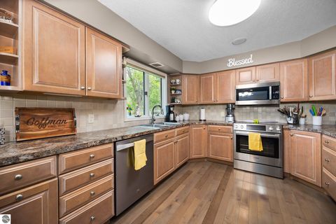 Tiny photo for 5030 S Isabella Road, Mt Pleasant, MI 48858 (MLS # 1942877)