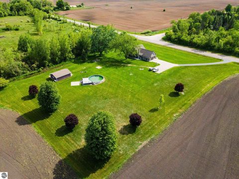 Tiny photo for 5030 S Isabella Road, Mt Pleasant, MI 48858 (MLS # 1942877)