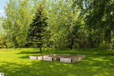 Tiny photo for 5030 S Isabella Road, Mt Pleasant, MI 48858 (MLS # 1942877)