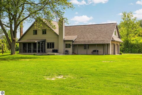 Tiny photo for 5030 S Isabella Road, Mt Pleasant, MI 48858 (MLS # 1942877)