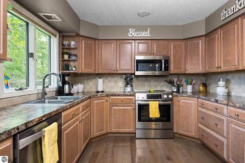 Tiny photo for 5030 S Isabella Road, Mt Pleasant, MI 48858 (MLS # 1942877)