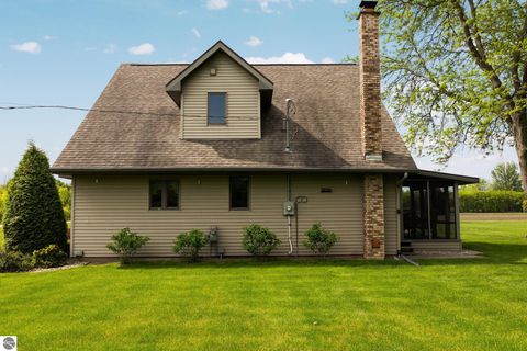 Tiny photo for 5030 S Isabella Road, Mt Pleasant, MI 48858 (MLS # 1942877)