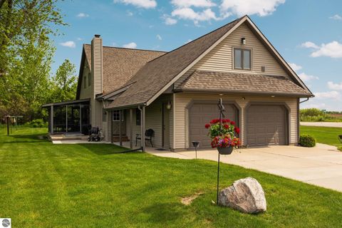 Tiny photo for 5030 S Isabella Road, Mt Pleasant, MI 48858 (MLS # 1942877)