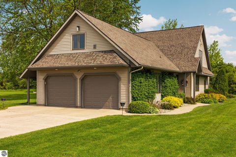 Tiny photo for 5030 S Isabella Road, Mt Pleasant, MI 48858 (MLS # 1942877)