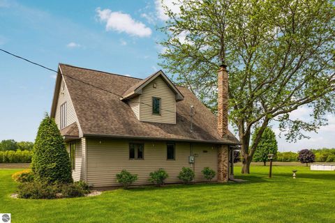 Tiny photo for 5030 S Isabella Road, Mt Pleasant, MI 48858 (MLS # 1942877)