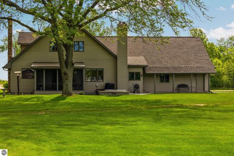 Tiny photo for 5030 S Isabella Road, Mt Pleasant, MI 48858 (MLS # 1942877)
