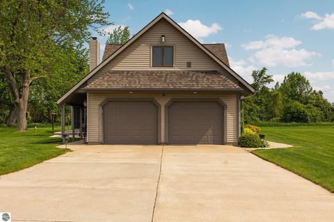 Tiny photo for 5030 S Isabella Road, Mt Pleasant, MI 48858 (MLS # 1942877)