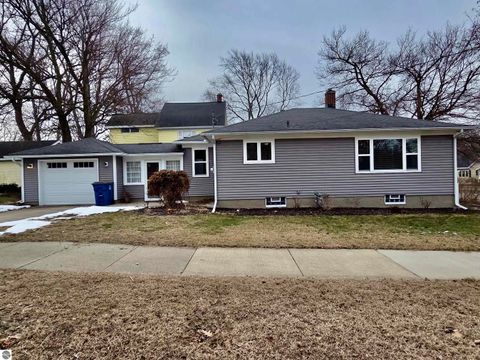 Photo of 603 Central Avenue, Holland, MI 49423 (MLS # 1942609)
