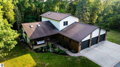 Tiny photo for 4734 S Nottawa Road, Mt Pleasant, MI 48858 (MLS # 1948266)