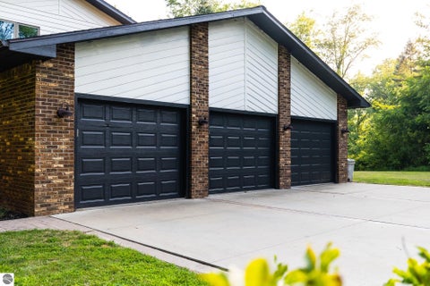 Tiny photo for 4734 S Nottawa Road, Mt Pleasant, MI 48858 (MLS # 1948266)