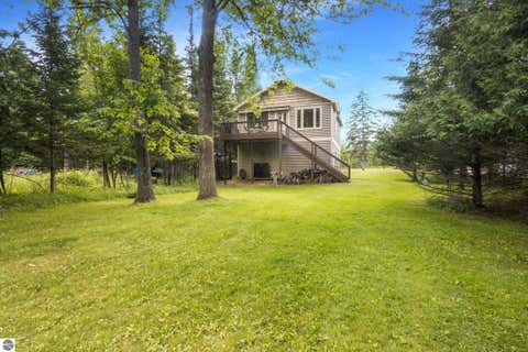 Tiny photo for 7670 Hoiles Drive, Williamsburg, MI 49690 (MLS # 1946759)