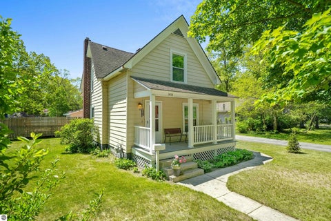 Tiny photo for 1012 Webster Street, Traverse City, MI 49686 (MLS # 1946085)
