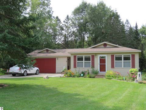 Tiny photo for 3774 Driftwood Drive, Cadillac, MI 49601 (MLS # 1949184)