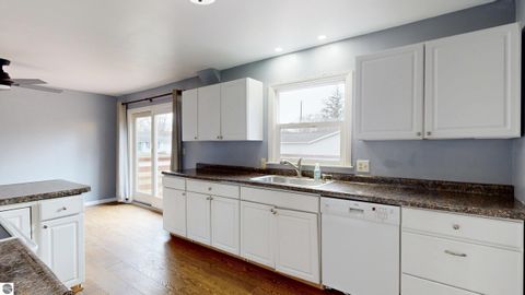 Tiny photo for 1524 Ridge, Mt Pleasant, MI 48858 (MLS # 1943578)