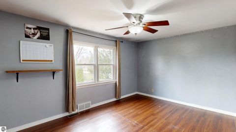 Tiny photo for 1524 Ridge, Mt Pleasant, MI 48858 (MLS # 1943578)