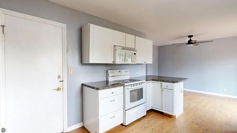 Tiny photo for 1524 Ridge, Mt Pleasant, MI 48858 (MLS # 1943578)