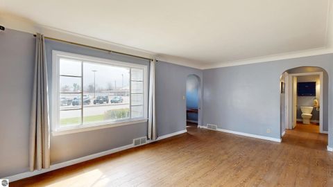 Tiny photo for 1524 Ridge, Mt Pleasant, MI 48858 (MLS # 1943578)