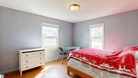 Tiny photo for 1524 Ridge, Mt Pleasant, MI 48858 (MLS # 1943578)