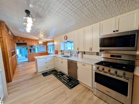 Tiny photo for 1656 Riverside Drive, Au Gres, MI 48703 (MLS # 1949733)