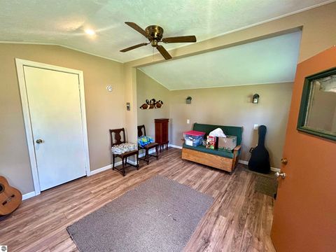 Tiny photo for 9312 Elizabeth Road, Houghton Lake, MI 48629 (MLS # 1946744)