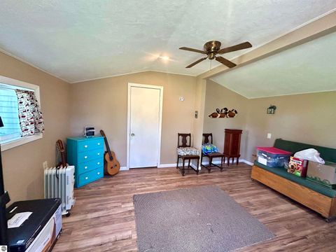 Tiny photo for 9312 Elizabeth Road, Houghton Lake, MI 48629 (MLS # 1946744)
