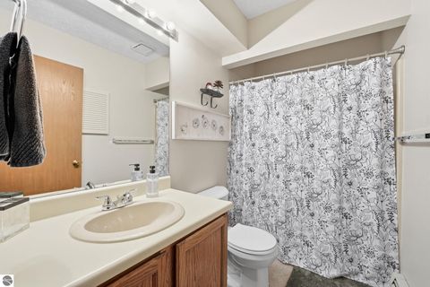 Tiny photo for 3906 Sherwood Forest Drive #19, Traverse City, MI 49686 (MLS # 1942287)