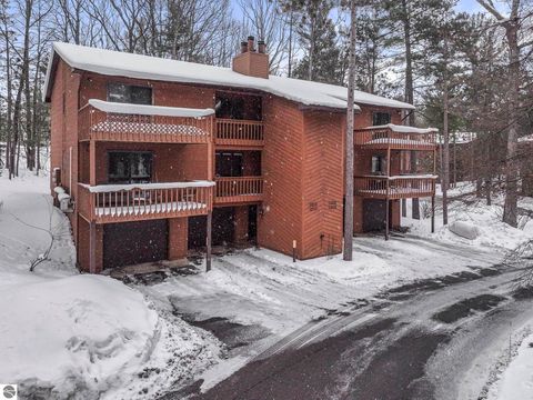 Tiny photo for 3906 Sherwood Forest Drive #19, Traverse City, MI 49686 (MLS # 1942287)