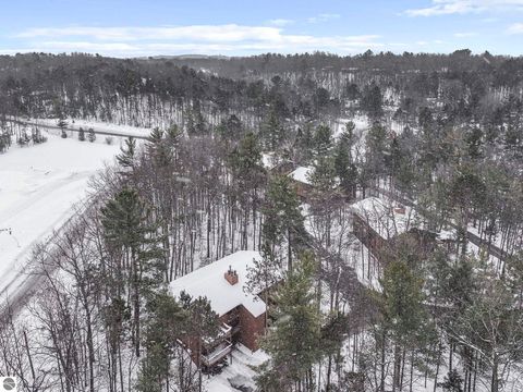 Tiny photo for 3906 Sherwood Forest Drive #19, Traverse City, MI 49686 (MLS # 1942287)