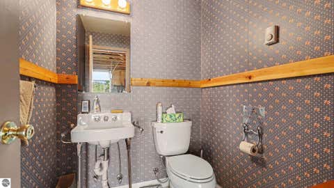 Tiny photo for 3241 E Trask Lake Road, Lincoln, MI 48742 (MLS # 1948737)