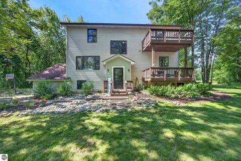 Photo of 5358 S Seeley Road, Cadillac, MI 49601 (MLS # 1947891)