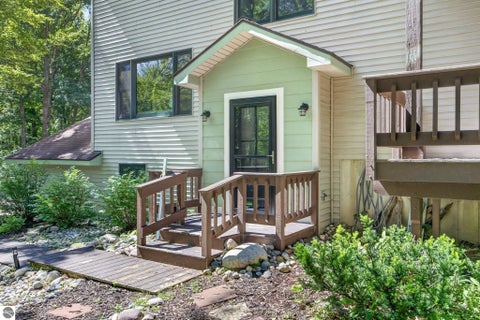 Tiny photo for 5358 S Seeley Road, Cadillac, MI 49601 (MLS # 1947891)